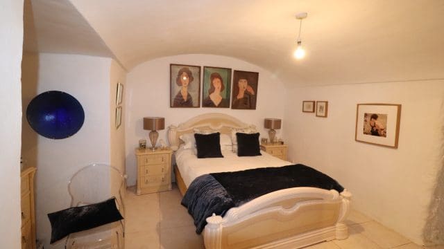 5 bedroom Finca/Country House for sale in Hondon de las Nieves with pool - € 399,500 (Ref: 9839770)