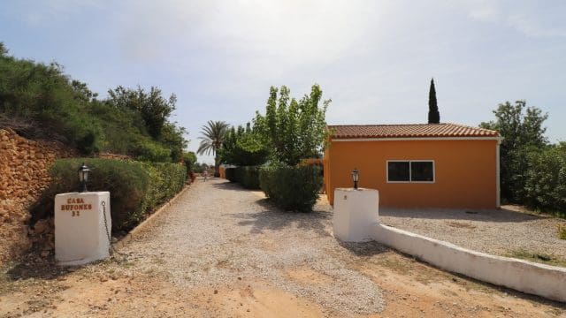 5 bedroom Finca/Country House for sale in Hondon de las Nieves with pool - € 399,500 (Ref: 9839770)