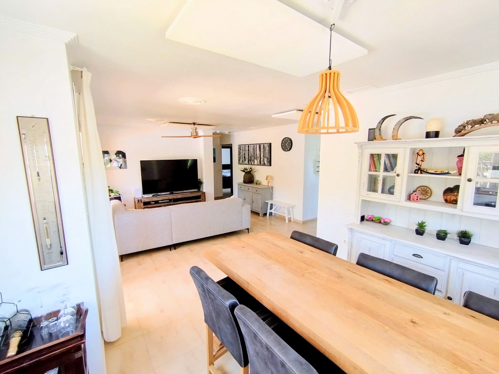 5 soverom Villa til salgs i Hondon de las Nieves med svømmebasseng garasje - € 475 000 (Ref: 9872323)