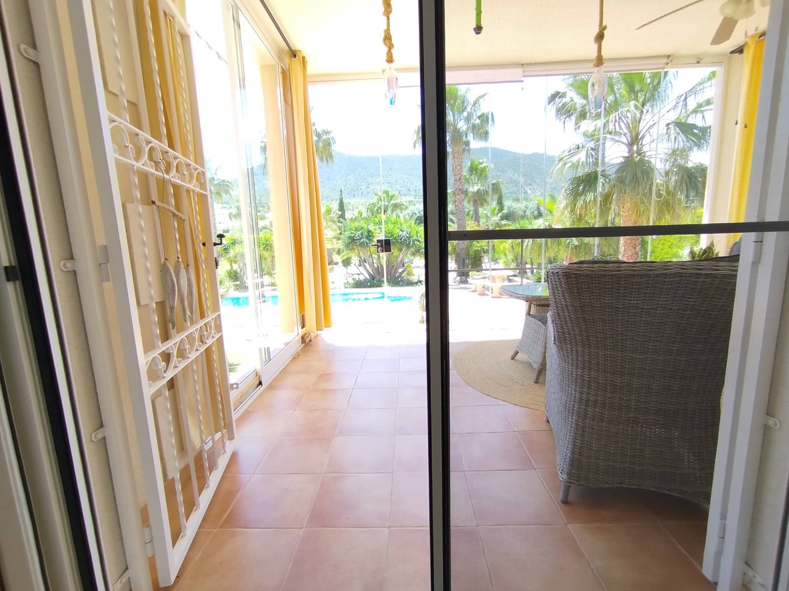 5 soverom Villa til salgs i Hondon de las Nieves med svømmebasseng garasje - € 475 000 (Ref: 9872323)