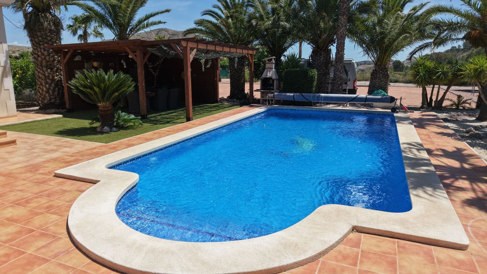 5 soverom Villa til salgs i Hondon de las Nieves med svømmebasseng garasje - € 475 000 (Ref: 9872323)
