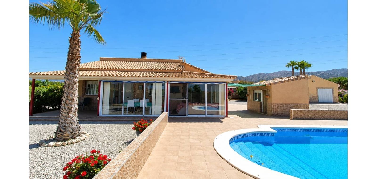 3 chambre Villa/Maison à vendre à Macisvenda avec piscine garage - 265 000 € (Ref: 9919059)