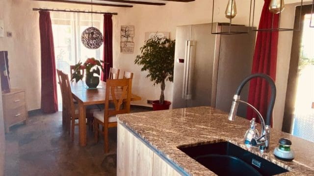 6 bedroom Villa for sale in Barbarroja with pool garage - € 535,000 (Ref: 9919060)