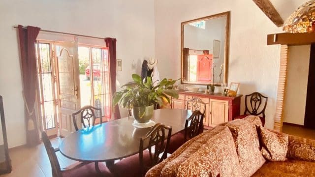 6 bedroom Villa for sale in Barbarroja with pool garage - € 535,000 (Ref: 9919060)