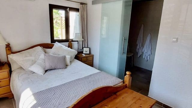 6 bedroom Villa for sale in Barbarroja with pool garage - € 535,000 (Ref: 9919060)