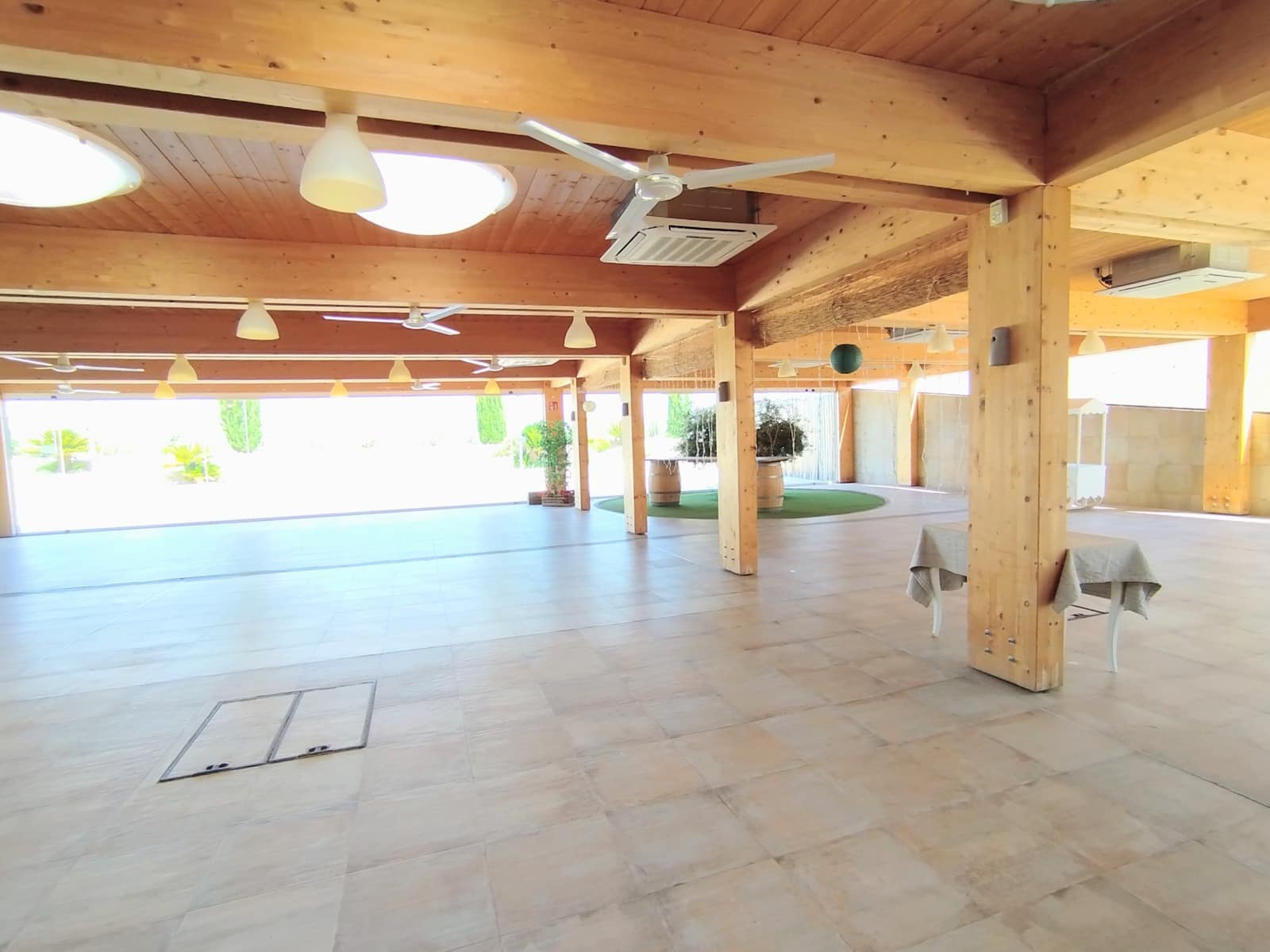 Finca/Casa Rural de 11 habitaciones en Yecla en venta con piscina garaje - 1.700.000 € (Ref: 9980097)