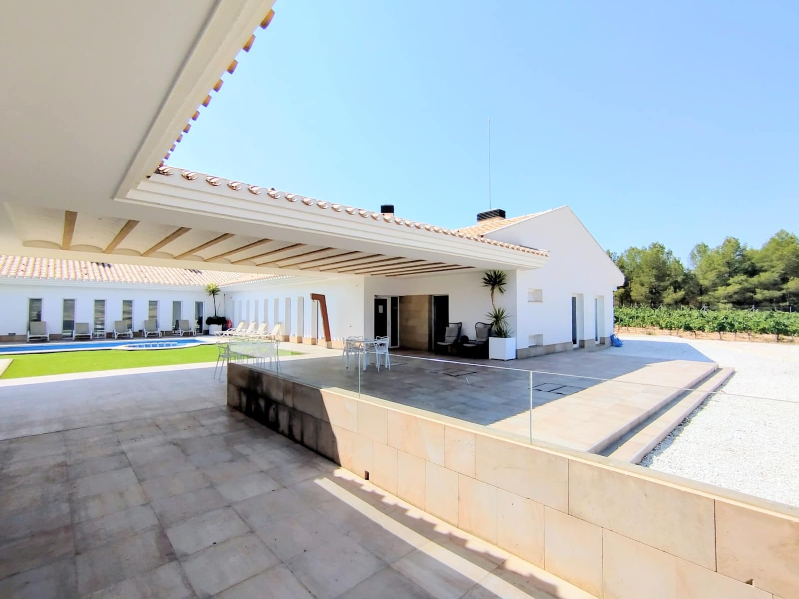 Finca/Casa Rural de 11 habitaciones en Yecla en venta con piscina garaje - 1.700.000 € (Ref: 9980097)