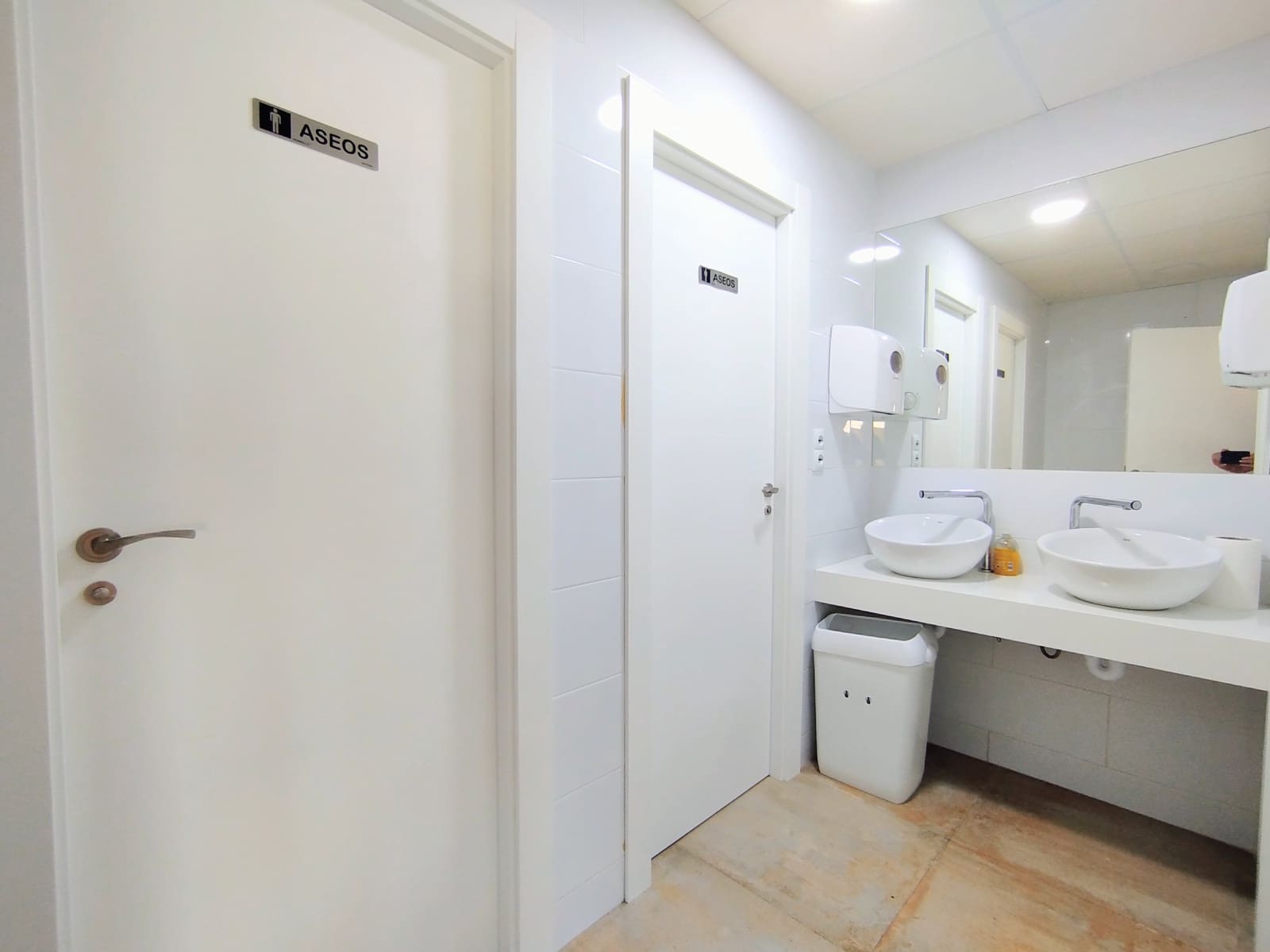 Finca/Casa Rural de 11 habitaciones en Yecla en venta con piscina garaje - 1.700.000 € (Ref: 9980097)