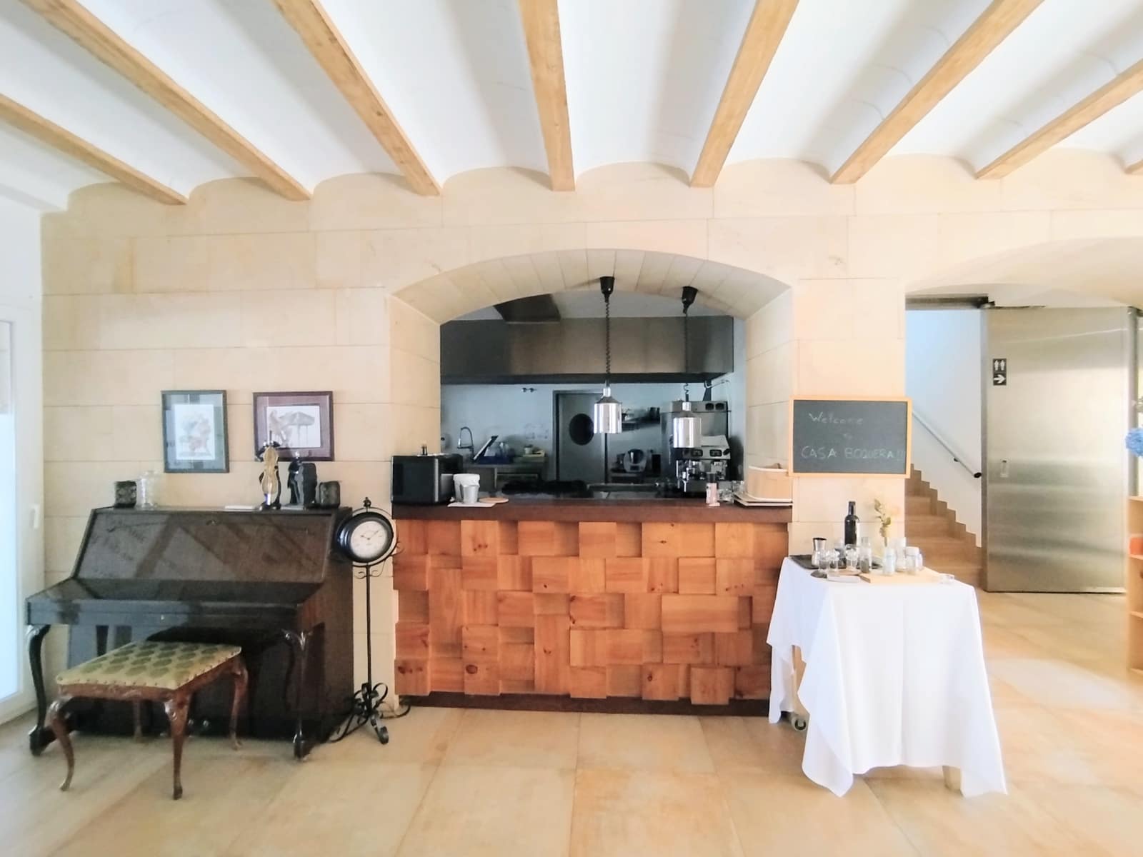 Finca/Casa Rural de 11 habitaciones en Yecla en venta con piscina garaje - 1.700.000 € (Ref: 9980097)
