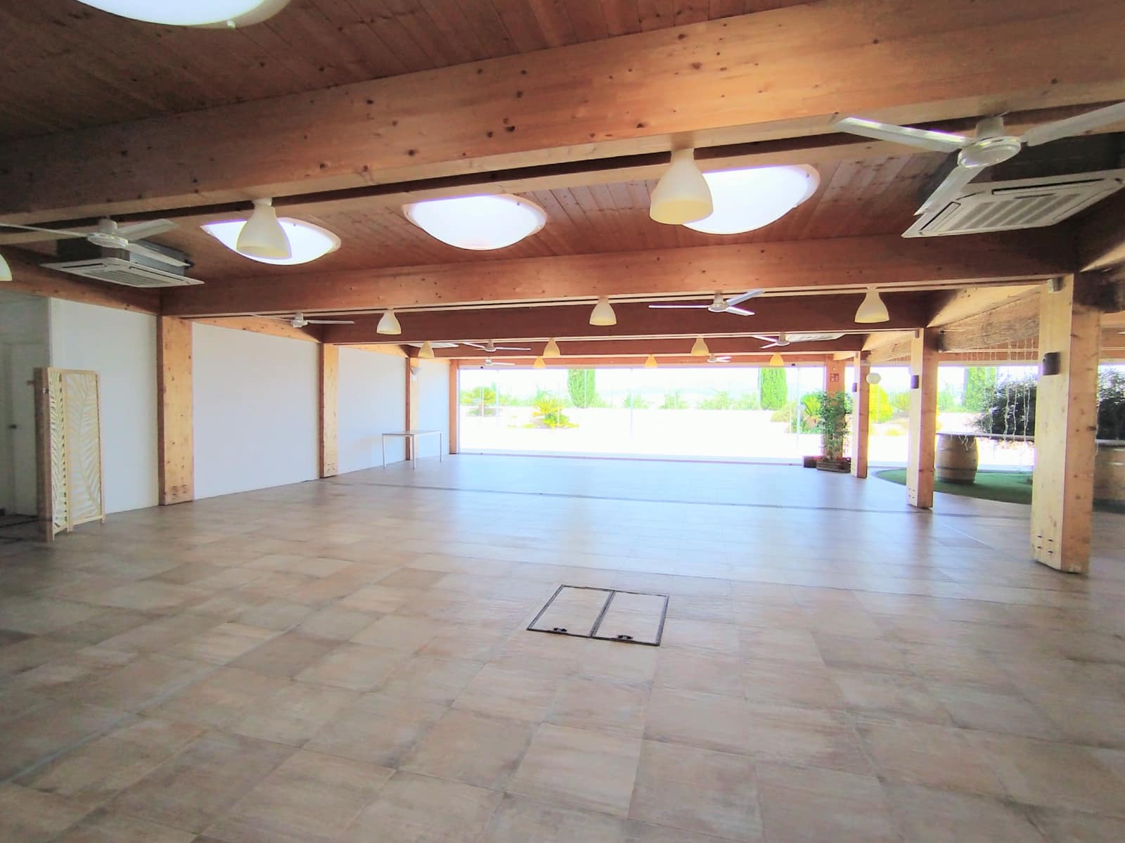 Finca/Casa Rural de 11 habitaciones en Yecla en venta con piscina garaje - 1.700.000 € (Ref: 9980097)