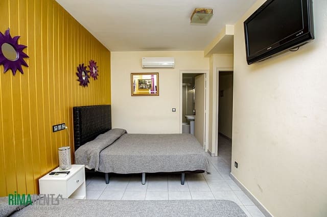 Hotel en Empuriabrava, Castelló d'Empúries en venta - 690.000 € (Ref: 9483970)