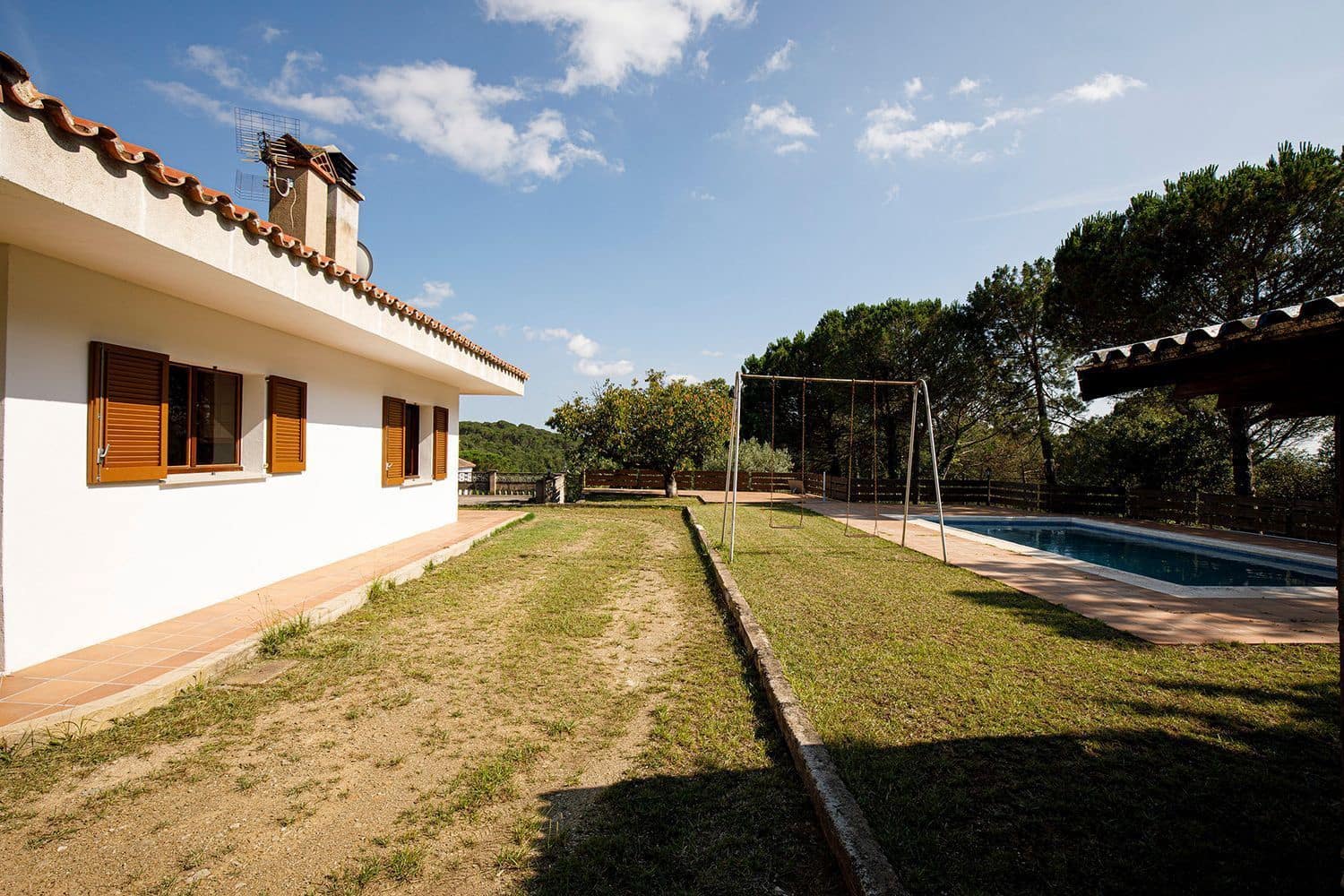 4 chambre Villa/Maison à vendre à Llambilles avec piscine garage - 604 000 € (Ref: 9483971)