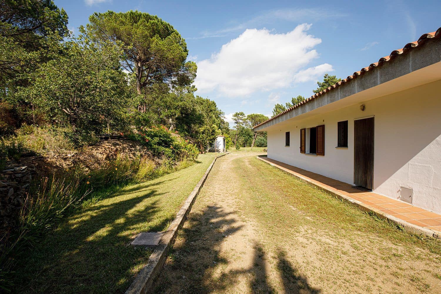 4 chambre Villa/Maison à vendre à Llambilles avec piscine garage - 604 000 € (Ref: 9483971)