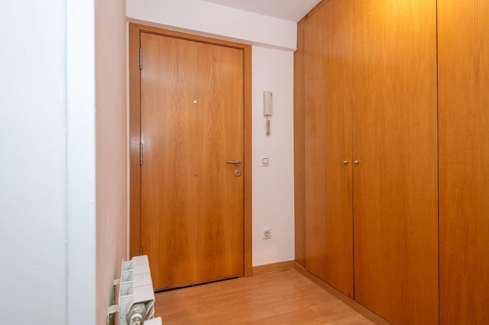 2 bedroom Apartment for rent in Girona city - € 1,500 (Ref: 9483975)