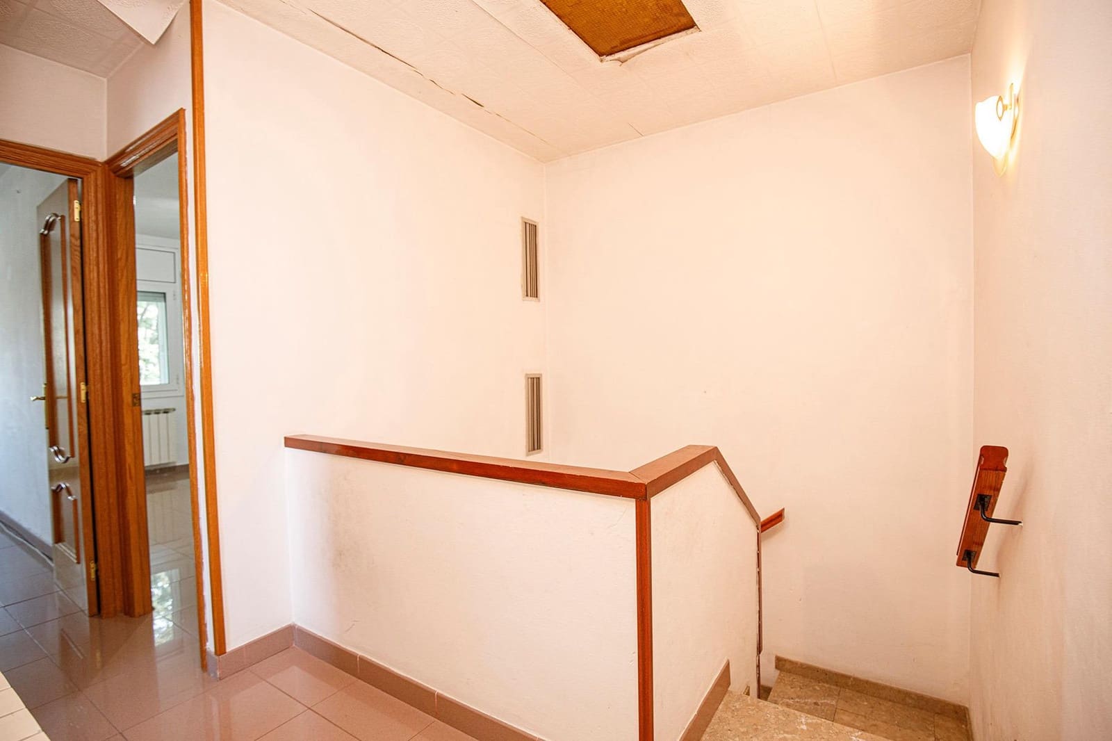 4 soveværelse Byhus til salg i Salt med garage - € 287.200 (Ref: 9483976)