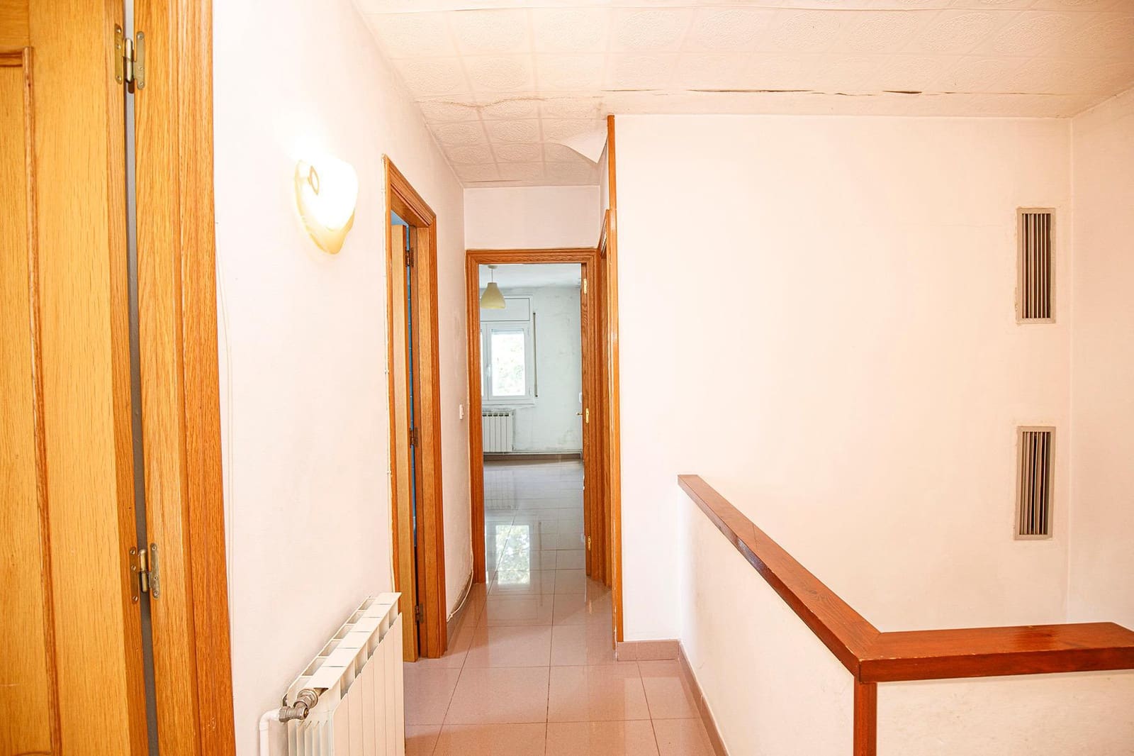 4 soveværelse Byhus til salg i Salt med garage - € 287.200 (Ref: 9483976)