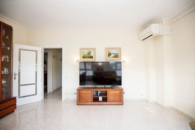 4 makuuhuone Kattohuoneisto myytävänä paikassa Girona kaupunki - 440 000 € (Ref: 9483977)