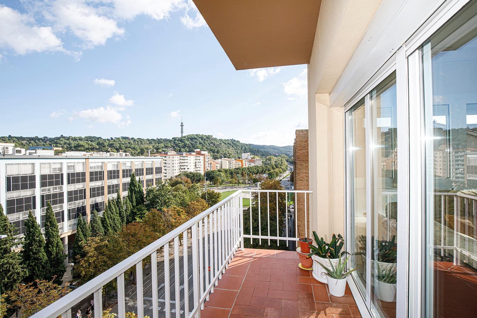 4 makuuhuone Kattohuoneisto myytävänä paikassa Girona kaupunki - 440 000 € (Ref: 9483977)