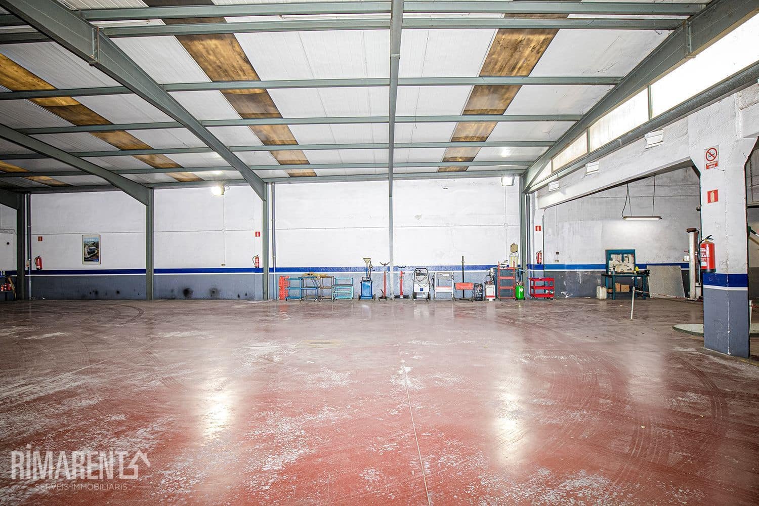 4 soveværelse Villa til salg i Salt med garage - € 620.000 (Ref: 9483979)