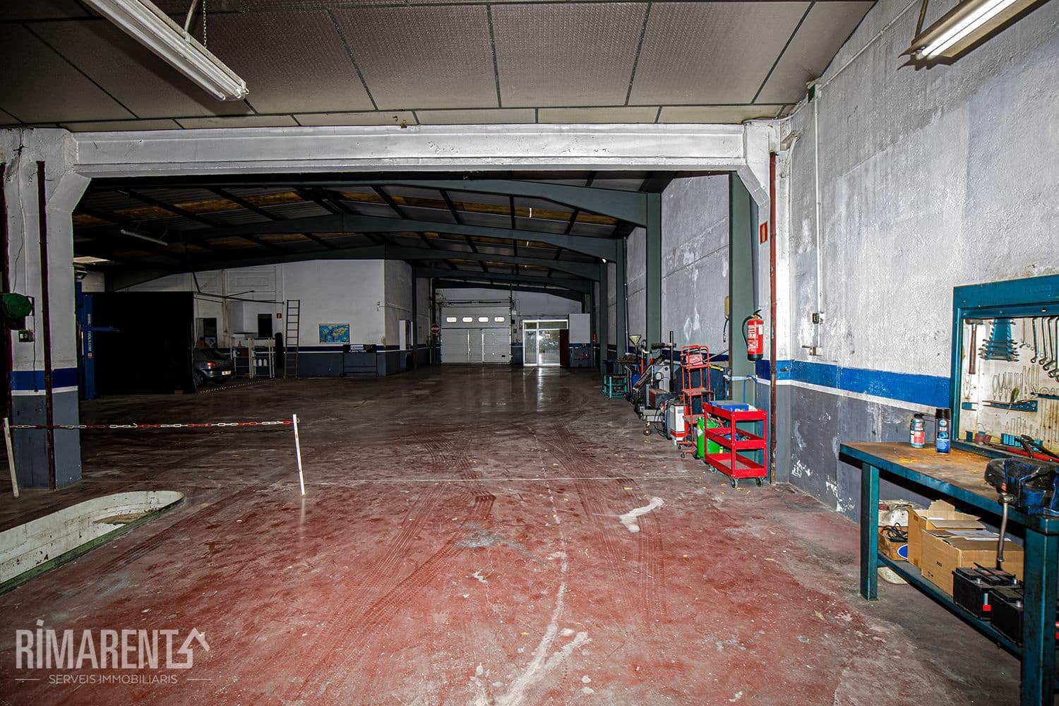 4 soveværelse Villa til salg i Salt med garage - € 620.000 (Ref: 9483979)