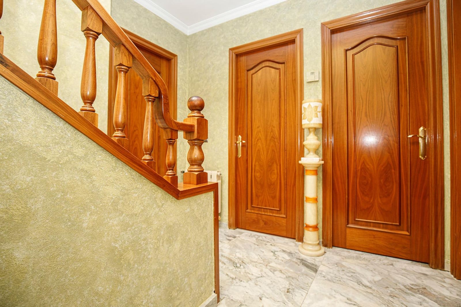 6 chambre Villa/Maison à vendre à Quart avec piscine garage - 675 000 € (Ref: 9483980)