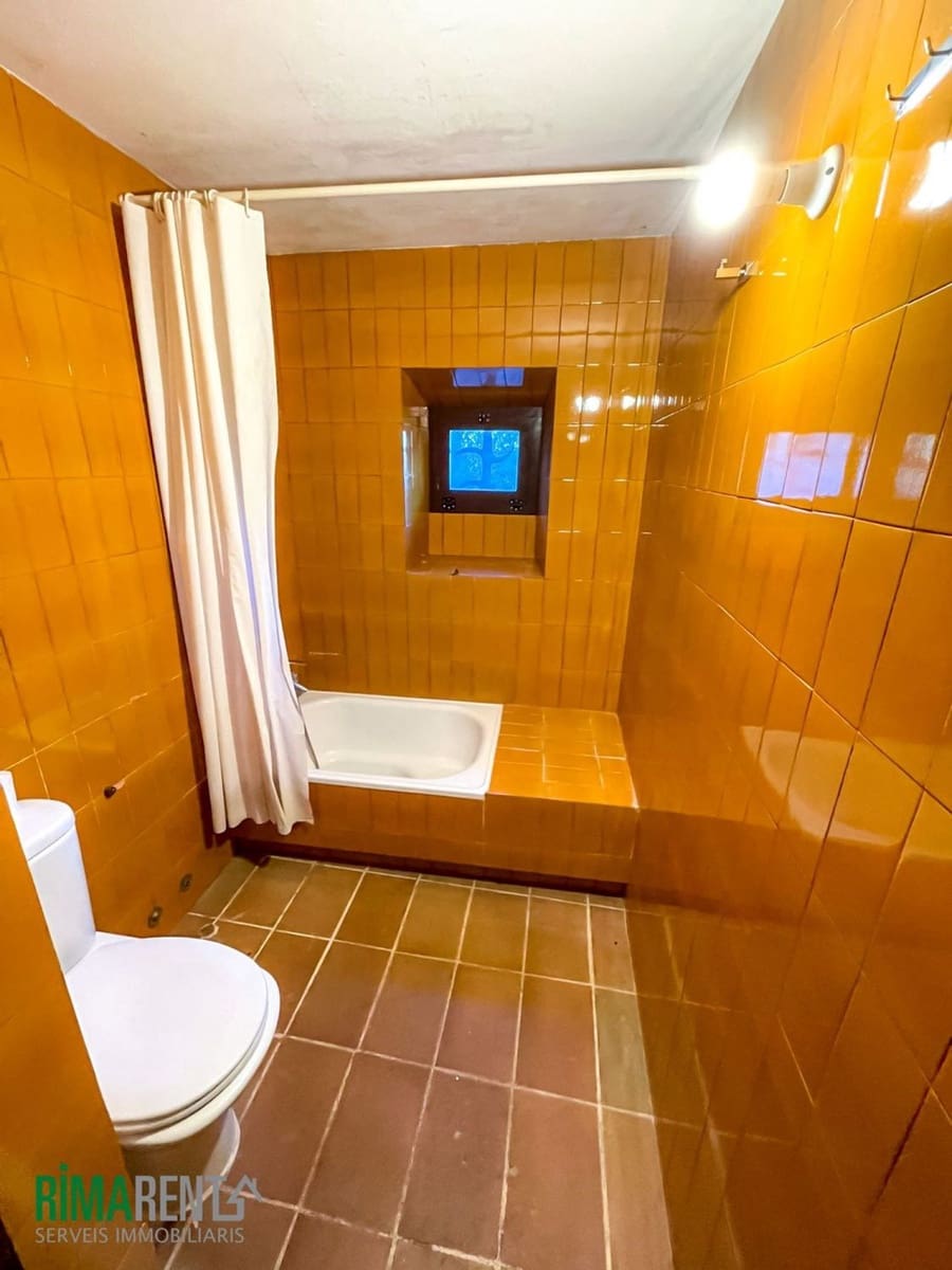 5 bedroom Finca/Country House for sale in Canet d'Adri - € 695,000 (Ref: 9483982)