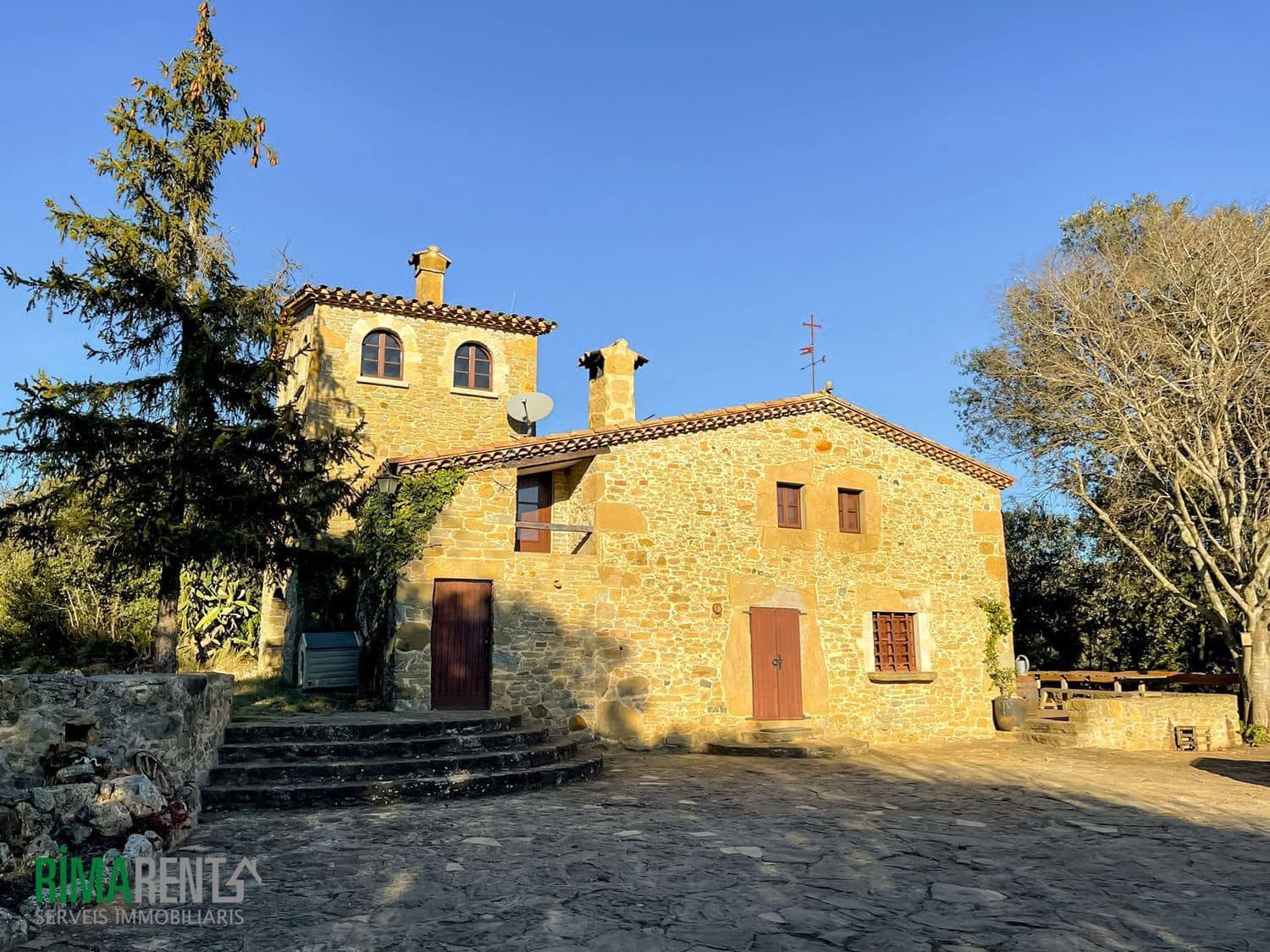 5 bedroom Finca/Country House for sale in Canet d'Adri - € 695,000 (Ref: 9483982)