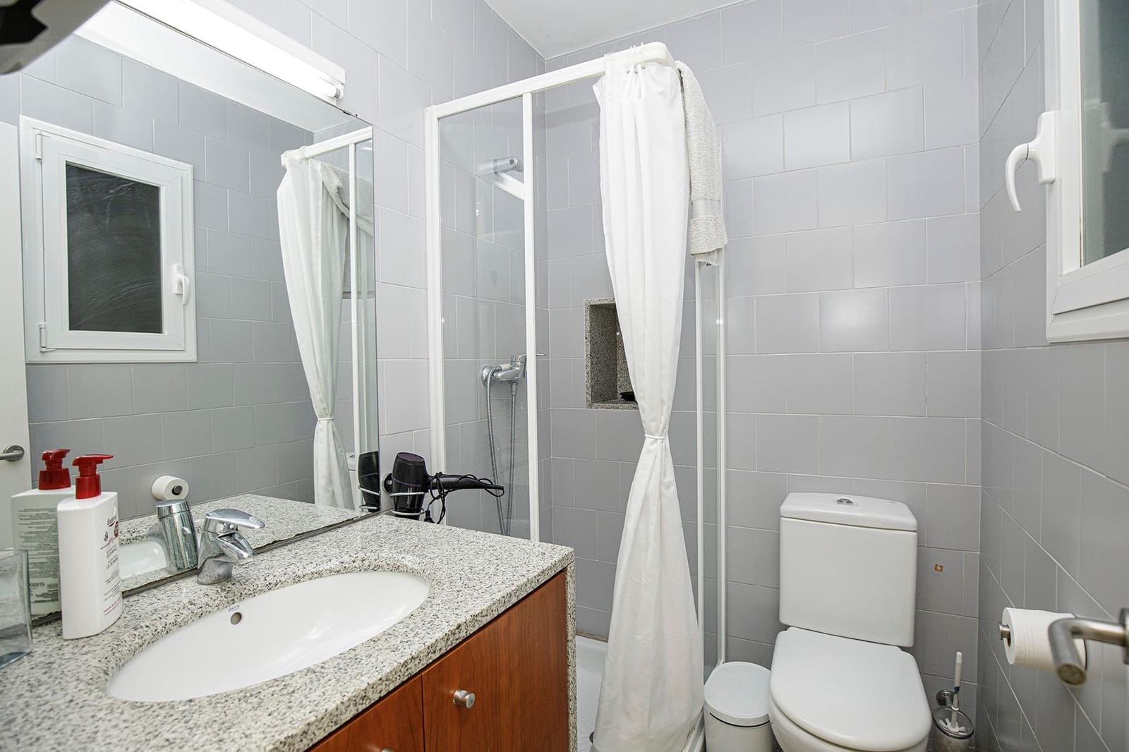 4 soverom Villa til salgs i Banyoles med svømmebasseng garasje - € 750 000 (Ref: 9483983)