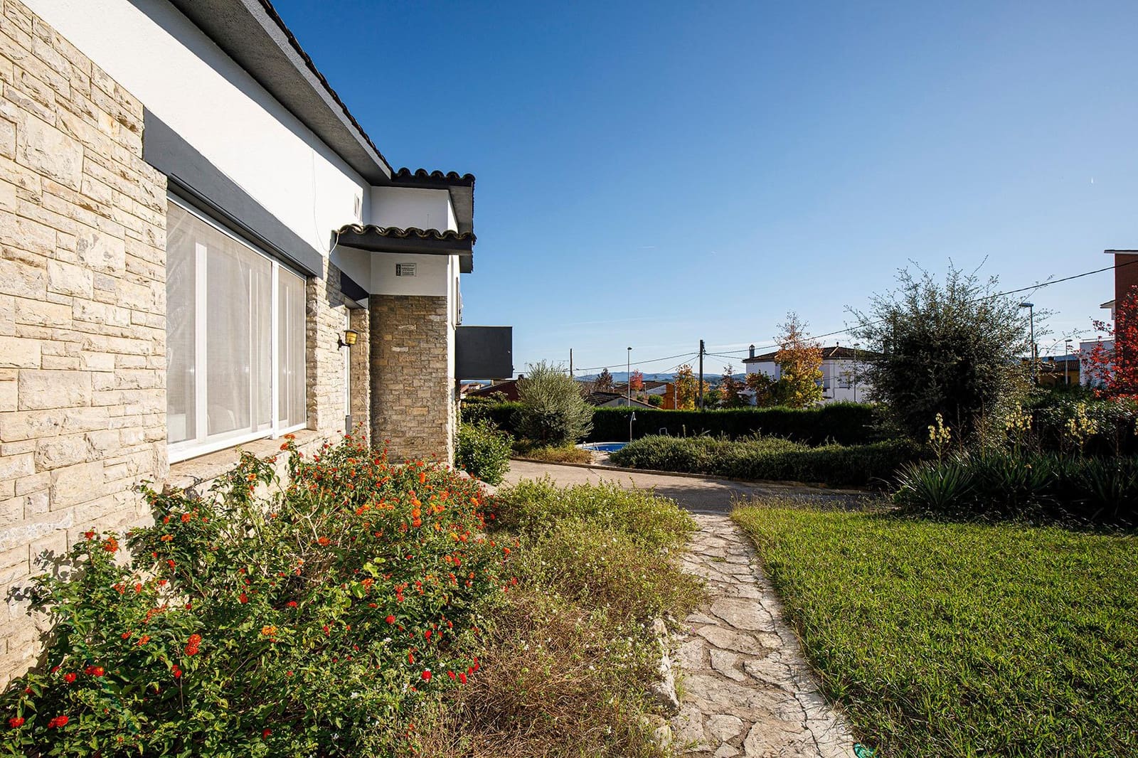 4 soverom Villa til salgs i Banyoles med svømmebasseng garasje - € 750 000 (Ref: 9483983)