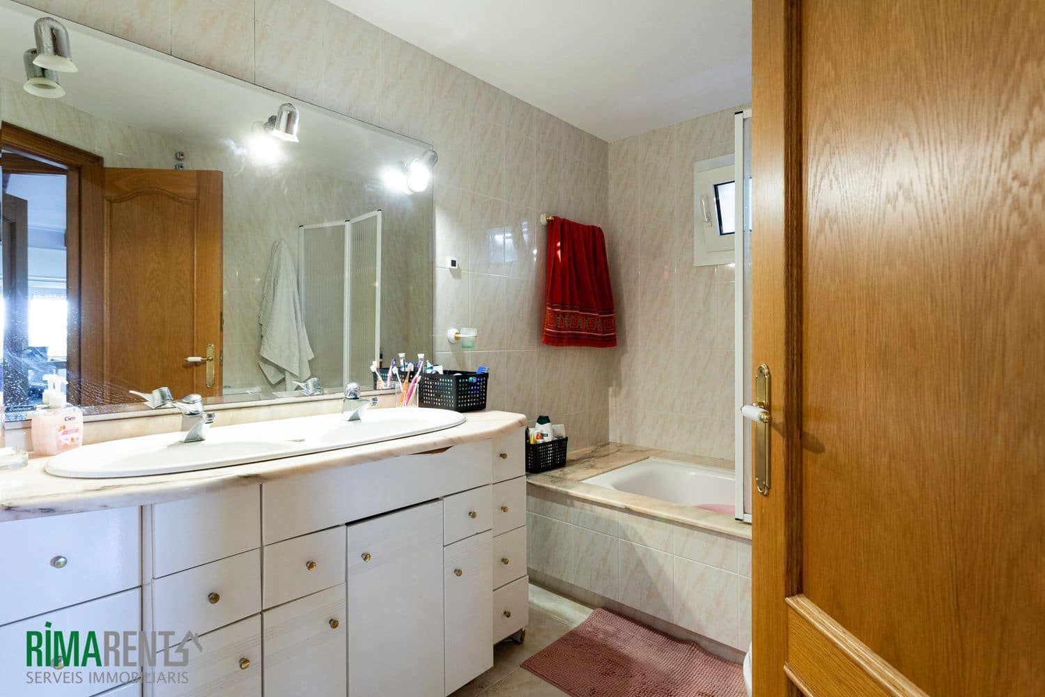 8 makuuhuone Huvila myytävänä paikassa Lloret de Mar mukana uima-altaan - 1 000 000 € (Ref: 9483986)