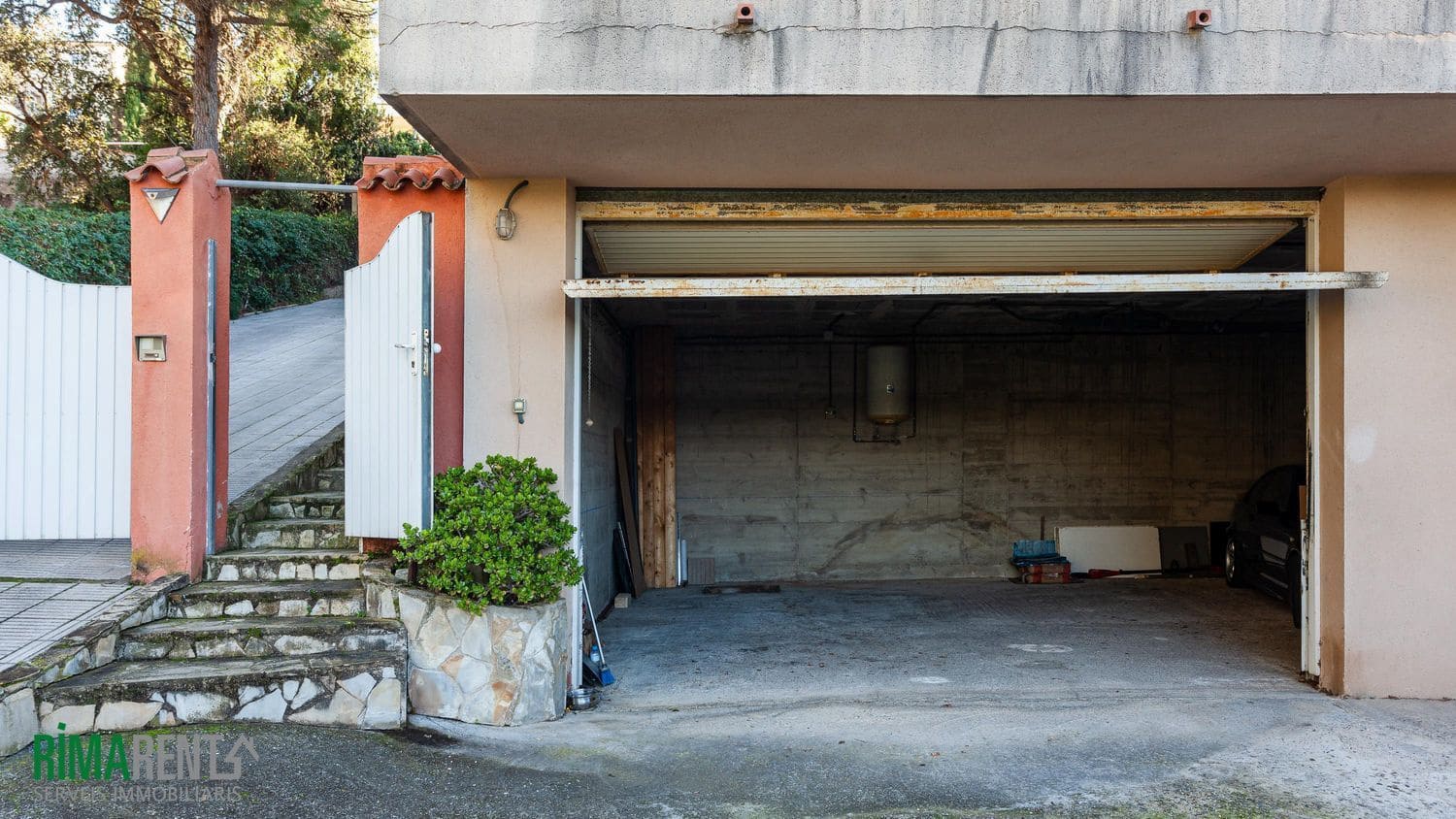 8 makuuhuone Huvila myytävänä paikassa Lloret de Mar mukana uima-altaan - 1 000 000 € (Ref: 9483986)