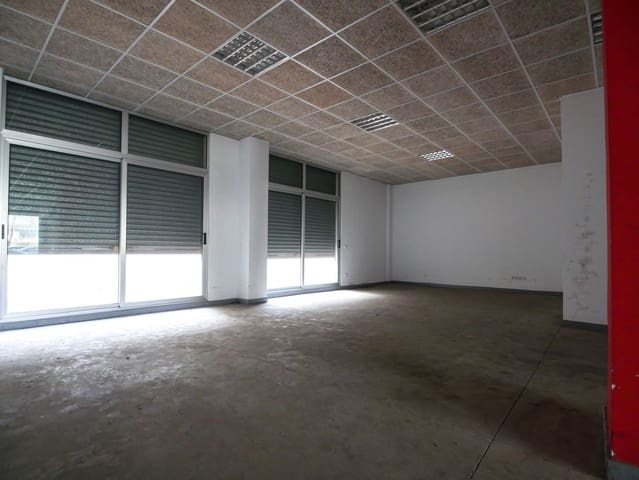 Erhverv til salg i Girona by - € 165.000 (Ref: 9483987)