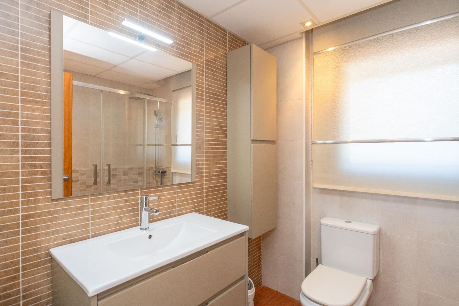 5 bedroom Villa for rent in Girona city with pool garage - € 5,000 (Ref: 9483989)