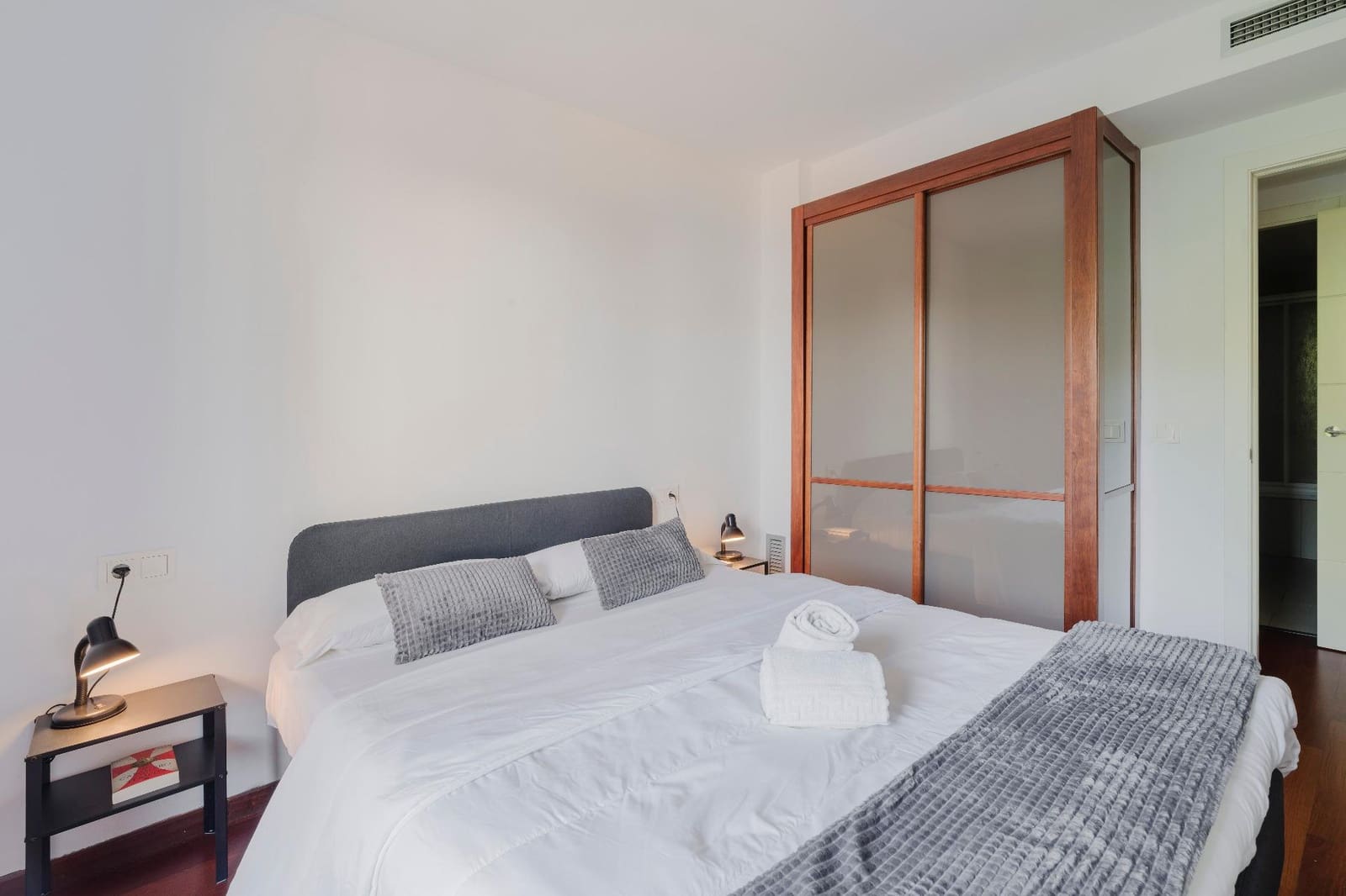 3 bedroom Apartment for rent in Girona city - € 1,800 (Ref: 9483990)