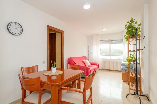 3 sovrum Lägenhet att hyra i Girona stad med garage - 900 € (Ref: 9483993)