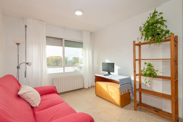 3 sovrum Lägenhet att hyra i Girona stad med garage - 900 € (Ref: 9483993)