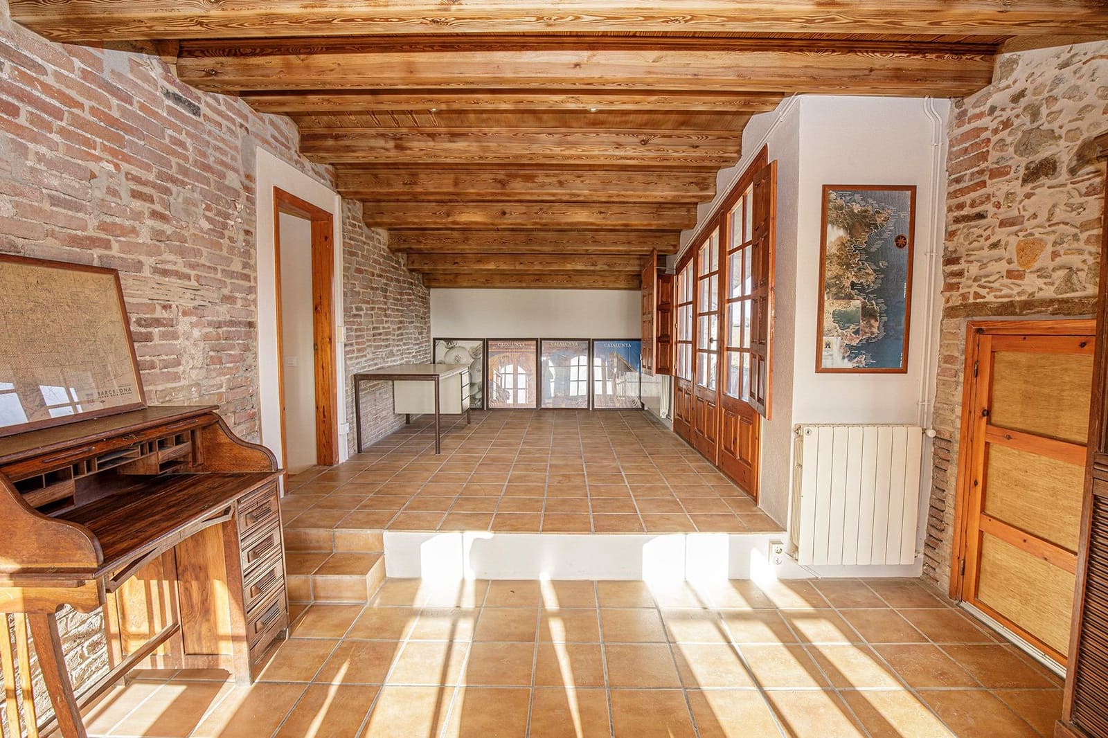 Finca/Casa Rural de 5 habitaciones en Vilobí d'Onyar en alquiler con garaje - 1.900 € (Ref: 9488402)