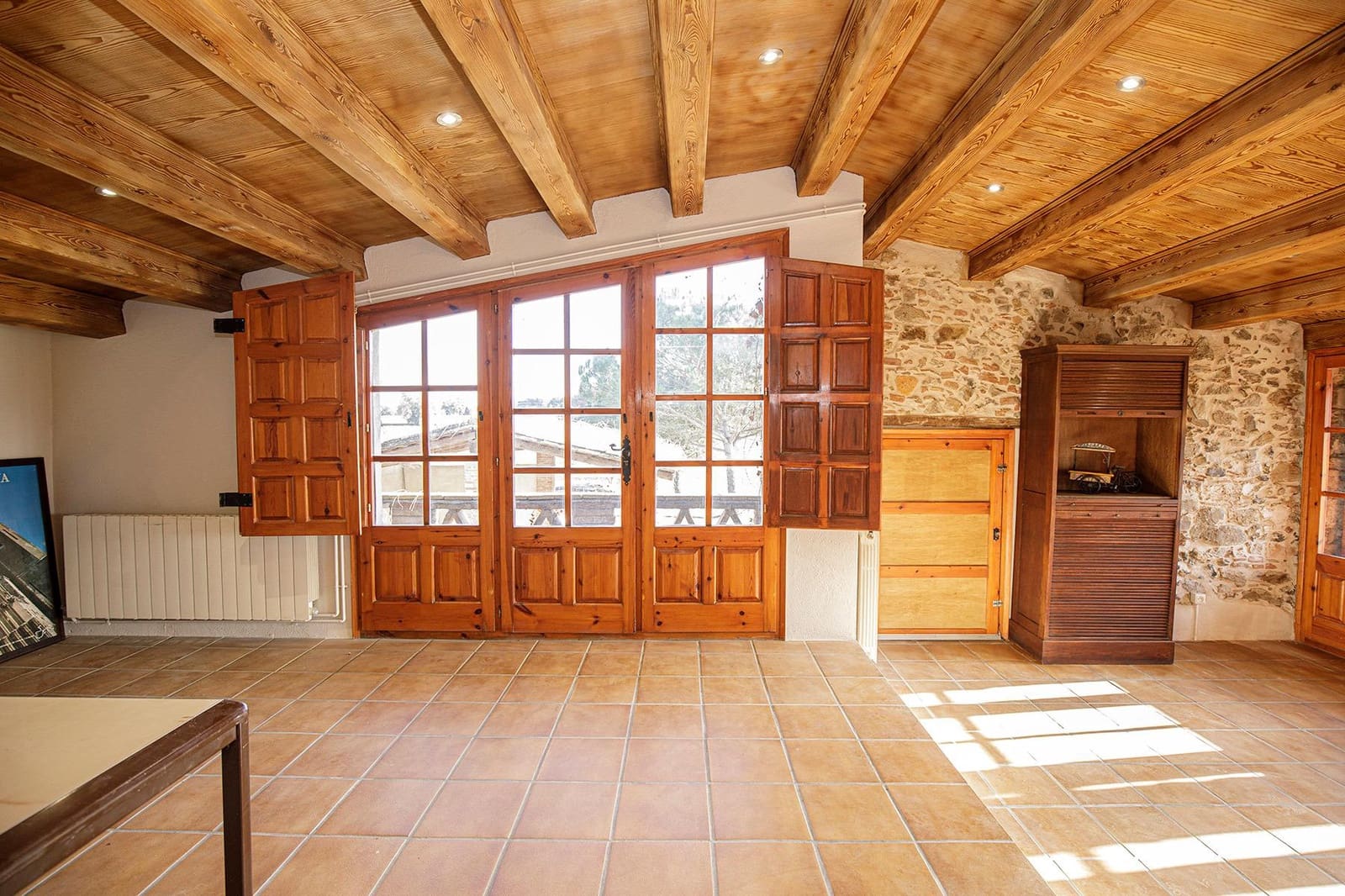 Finca/Casa Rural de 5 habitaciones en Vilobí d'Onyar en alquiler con garaje - 1.900 € (Ref: 9488402)