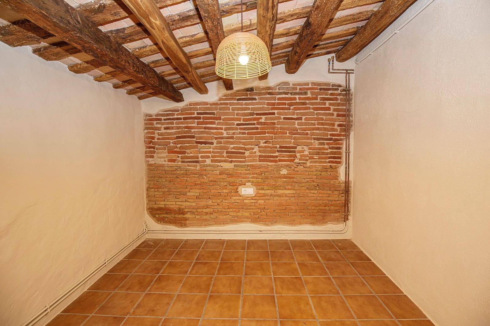 Finca/Casa Rural de 5 habitaciones en Vilobí d'Onyar en alquiler con garaje - 1.900 € (Ref: 9488402)