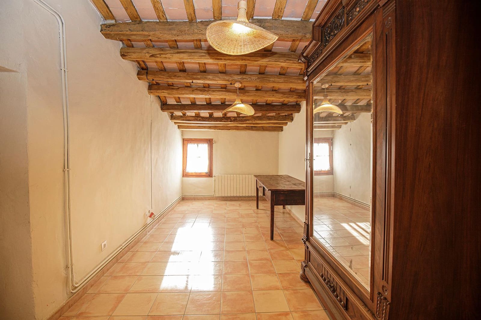 Finca/Casa Rural de 5 habitaciones en Vilobí d'Onyar en alquiler con garaje - 1.900 € (Ref: 9488402)