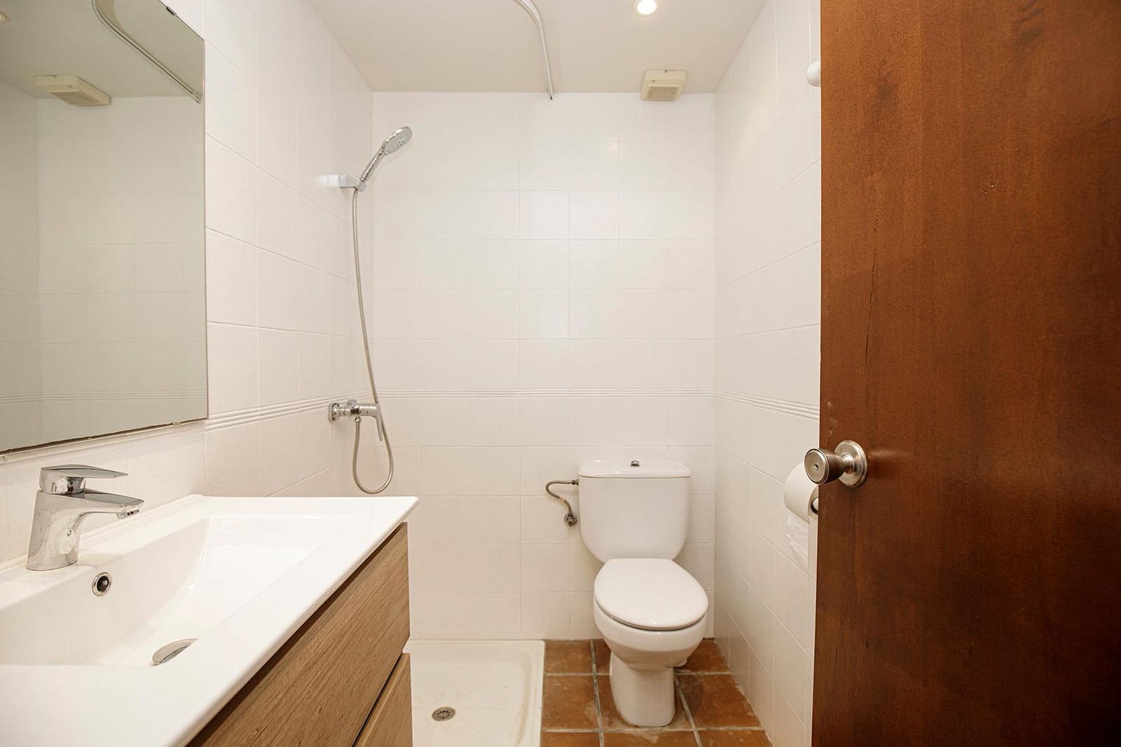 Finca/Casa Rural de 5 habitaciones en Vilobí d'Onyar en alquiler con garaje - 1.900 € (Ref: 9488402)