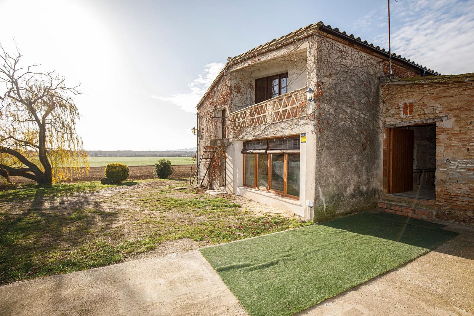 Finca/Casa Rural de 5 habitaciones en Vilobí d'Onyar en alquiler con garaje - 1.900 € (Ref: 9488402)