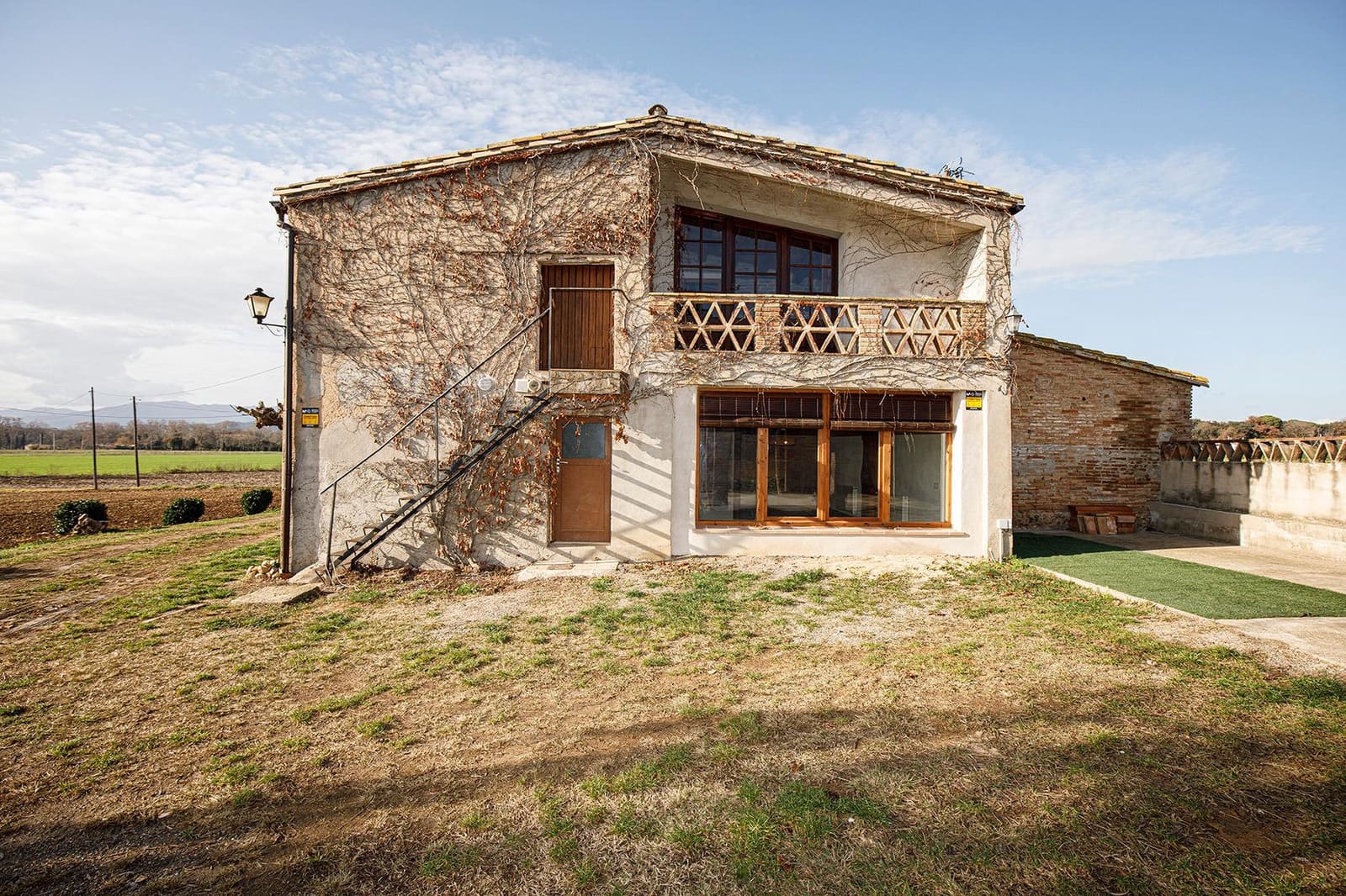 Finca/Casa Rural de 5 habitaciones en Vilobí d'Onyar en alquiler con garaje - 1.900 € (Ref: 9488402)