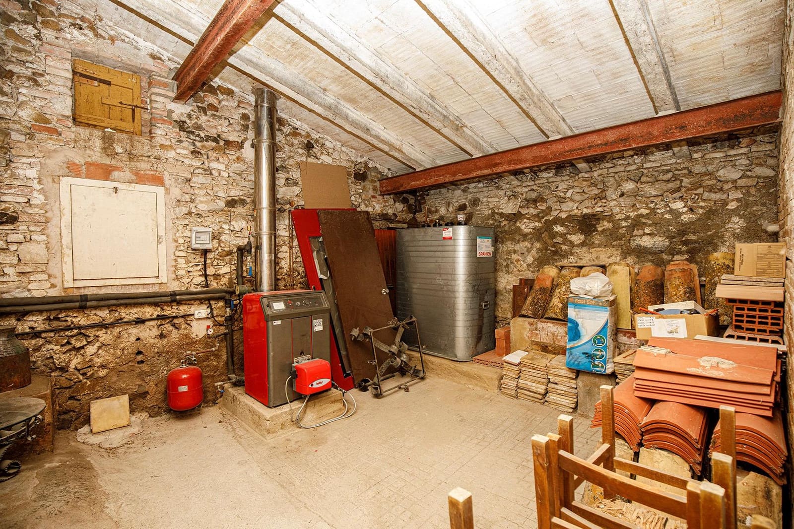 Finca/Casa Rural de 5 habitaciones en Vilobí d'Onyar en alquiler con garaje - 1.900 € (Ref: 9488402)