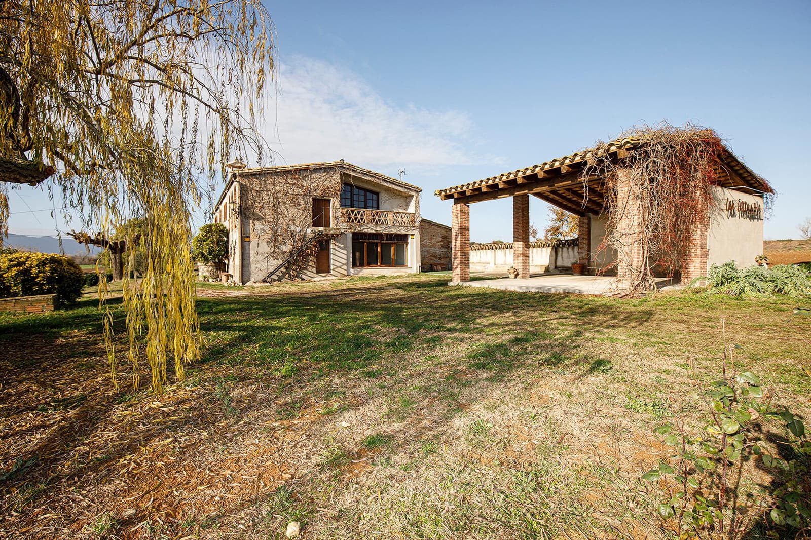 Finca/Casa Rural de 5 habitaciones en Vilobí d'Onyar en alquiler con garaje - 1.900 € (Ref: 9488402)