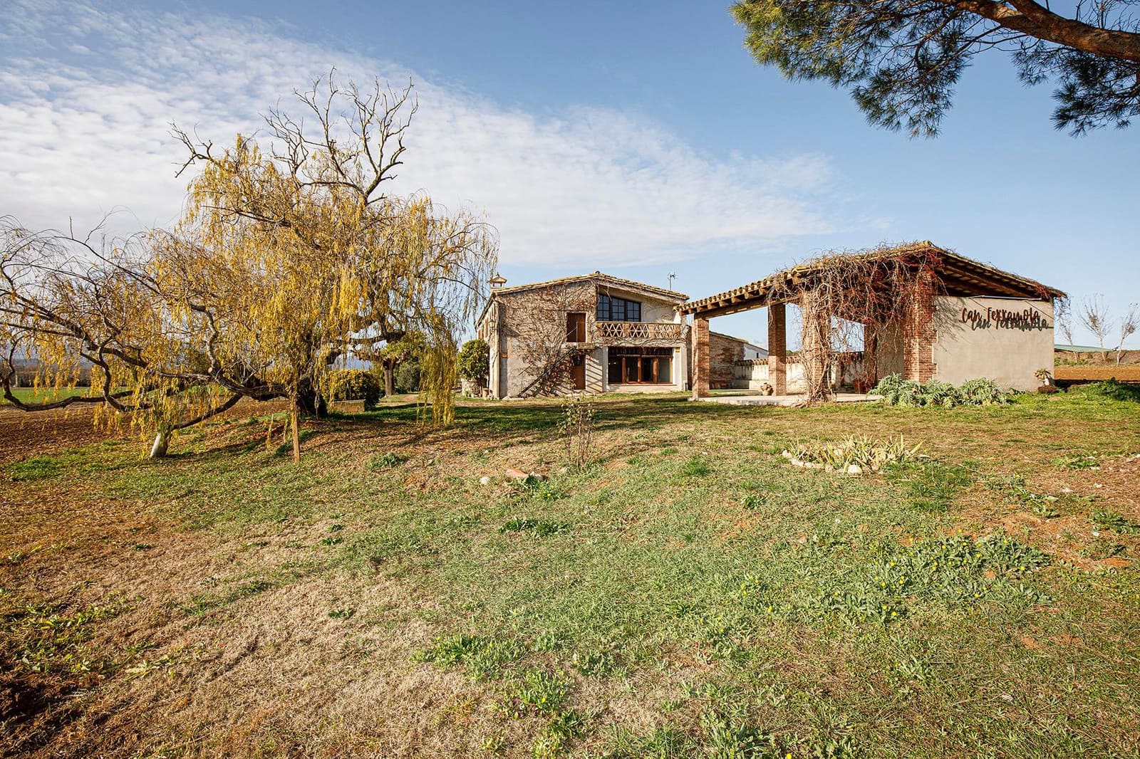 Finca/Casa Rural de 5 habitaciones en Vilobí d'Onyar en alquiler con garaje - 1.900 € (Ref: 9488402)