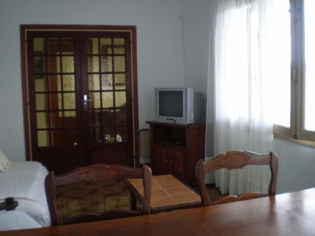 7 soverom Villa til salgs i Viveiro med garasje - € 260 000 (Ref: 9096693)