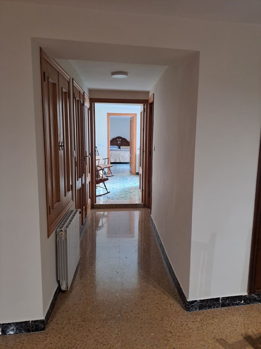 6 bedroom Finca/Country House for sale in Vall de Gallinera with garage - € 225,000 (Ref: 9819751)