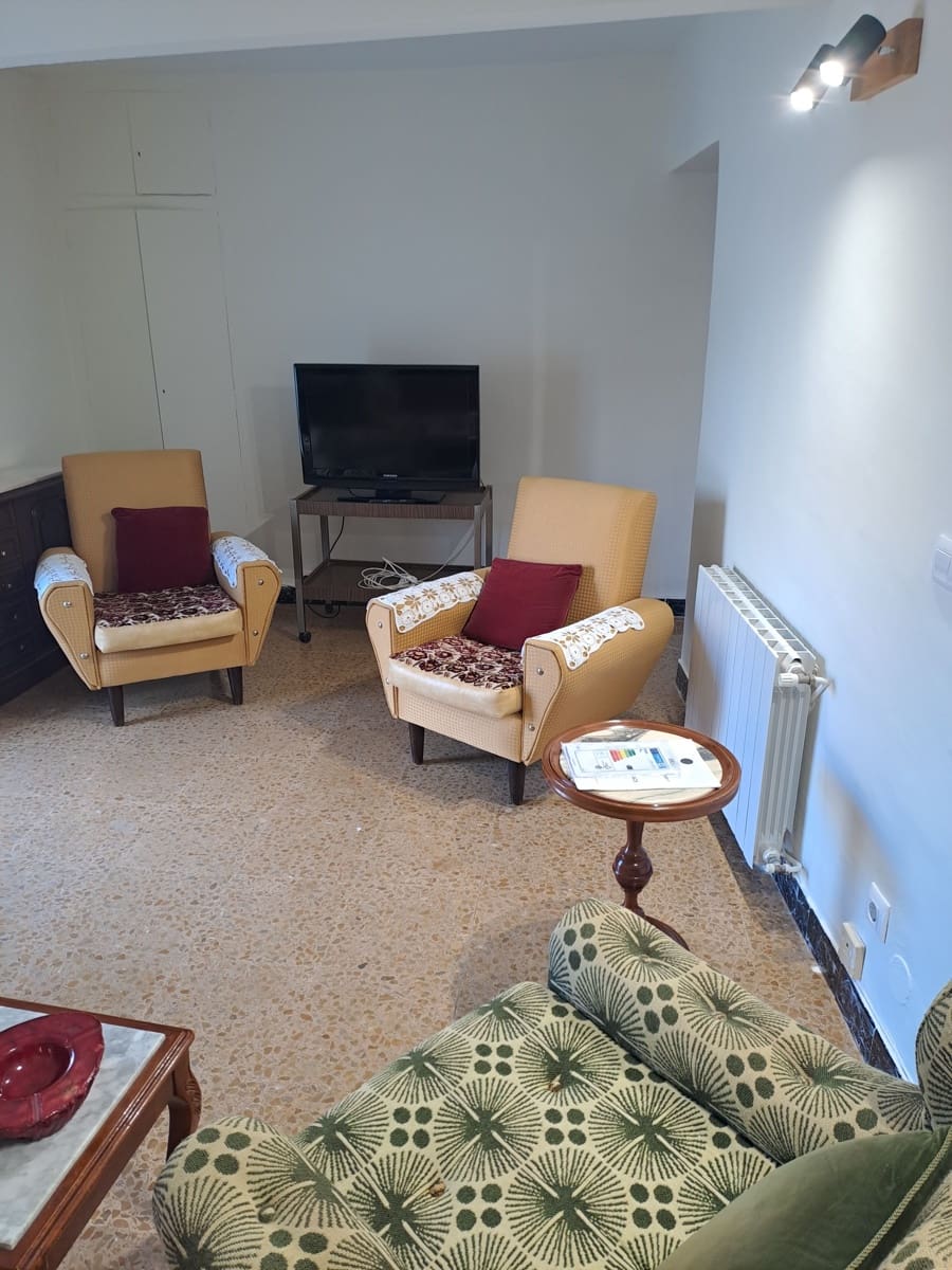 6 bedroom Finca/Country House for sale in Vall de Gallinera with garage - € 225,000 (Ref: 9819751)
