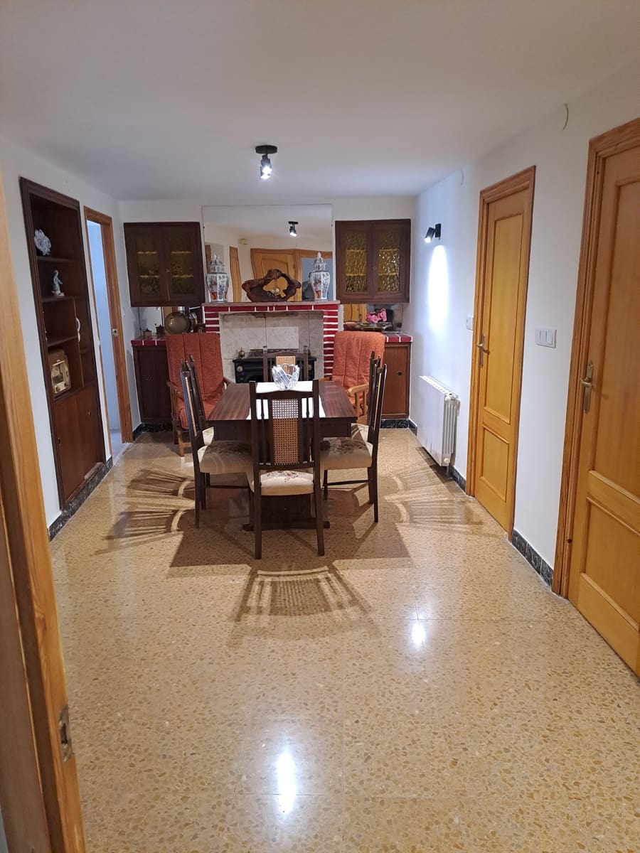 6 bedroom Finca/Country House for sale in Vall de Gallinera with garage - € 225,000 (Ref: 9819751)